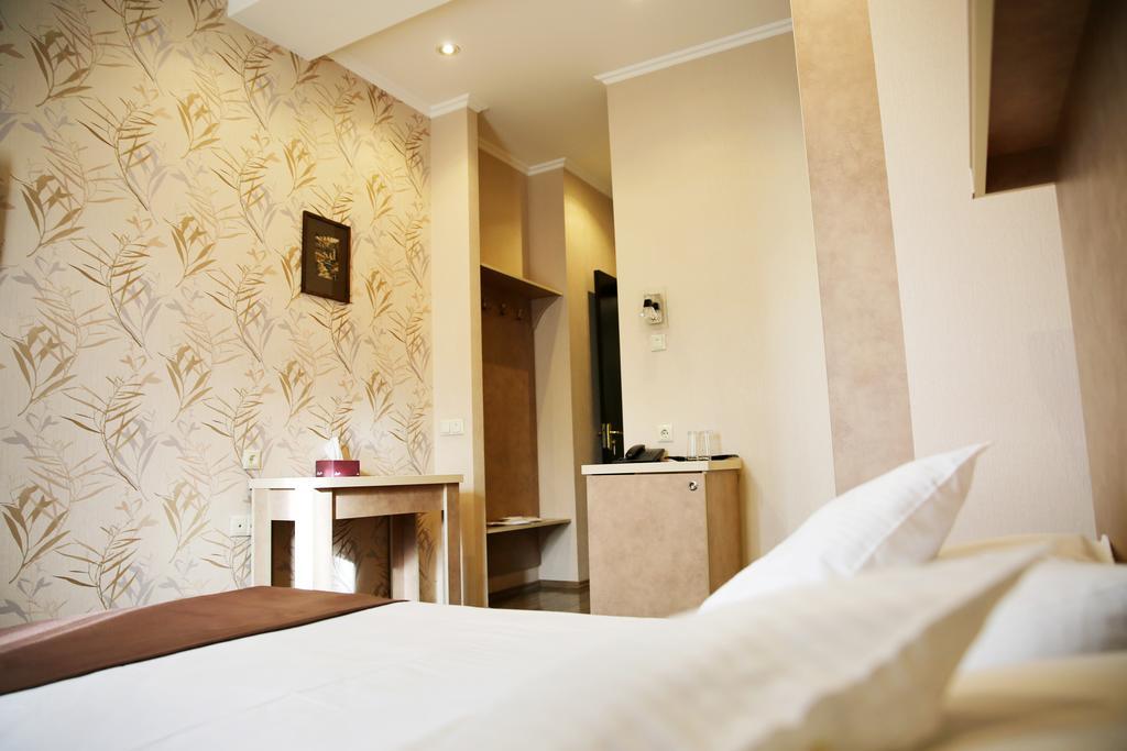 Rondo Hotel Tbilisi Ruang foto