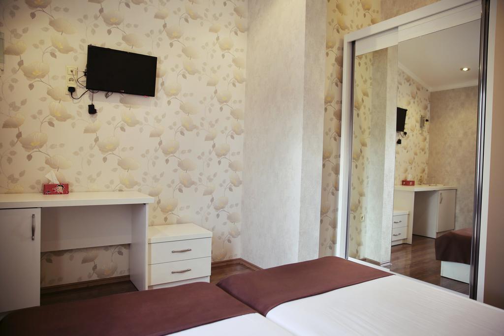 Rondo Hotel Tbilisi Ruang foto