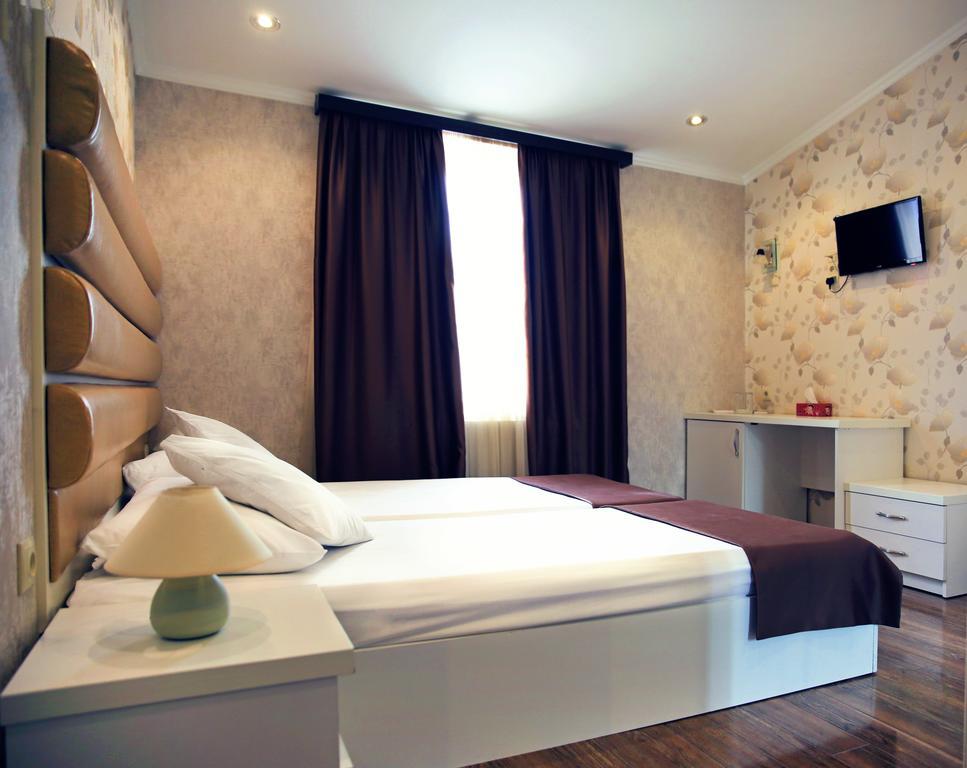 Rondo Hotel Tbilisi Ruang foto
