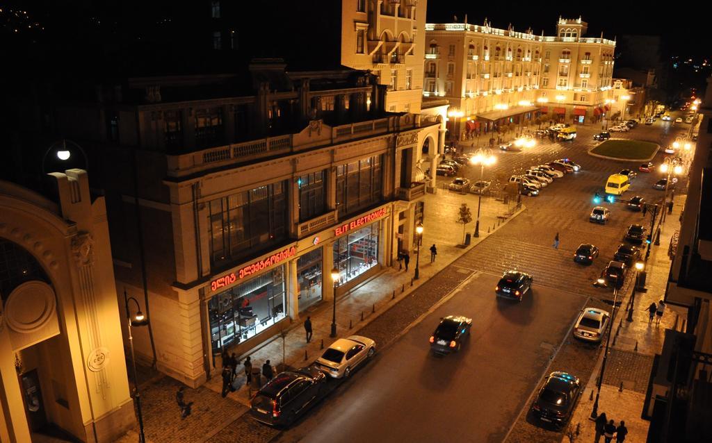 Rondo Hotel Tbilisi Bagian luar foto